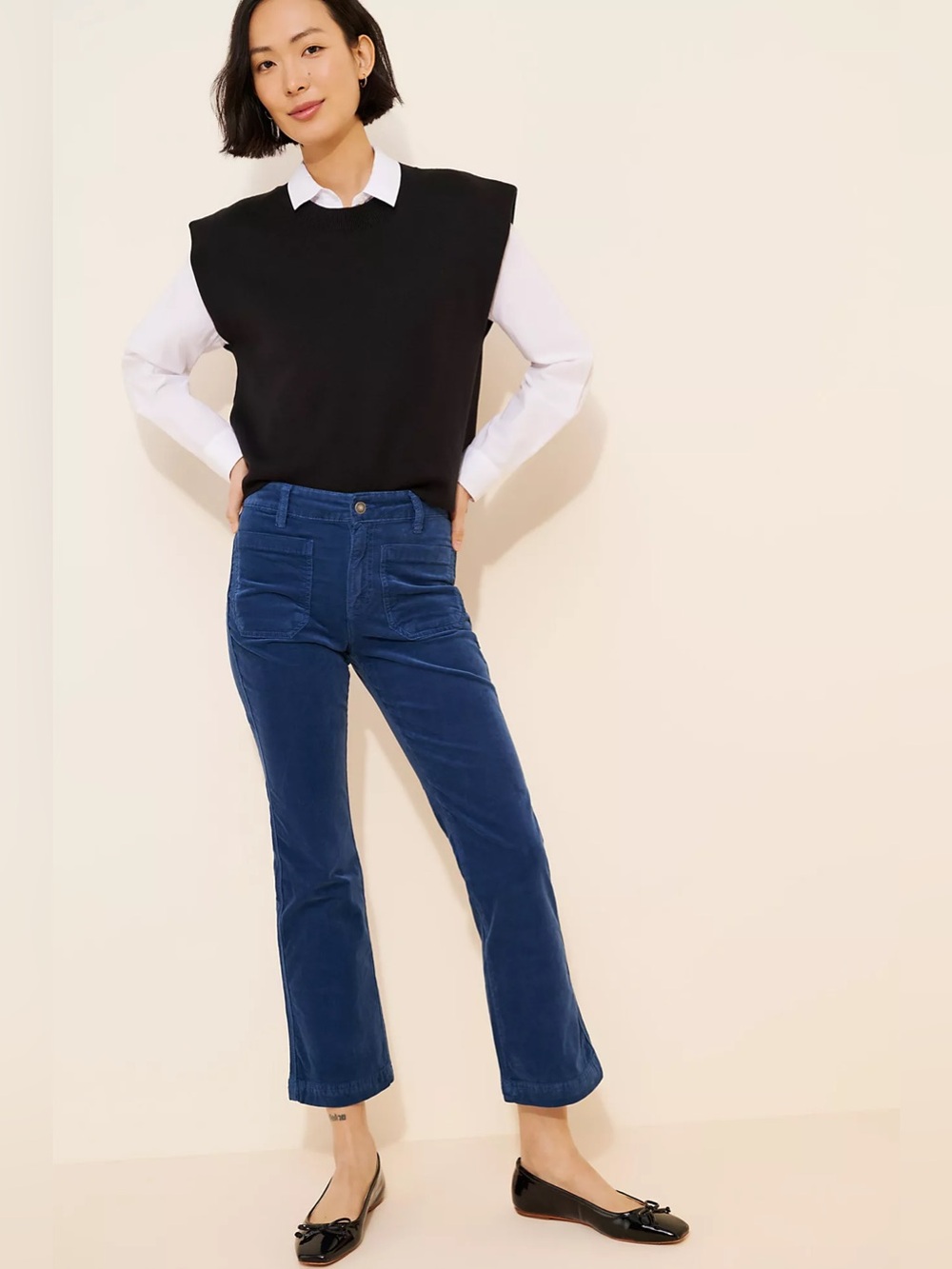 Free People High Time Velvet Kick Flare Pants in Navy Blue Size 4 NWT